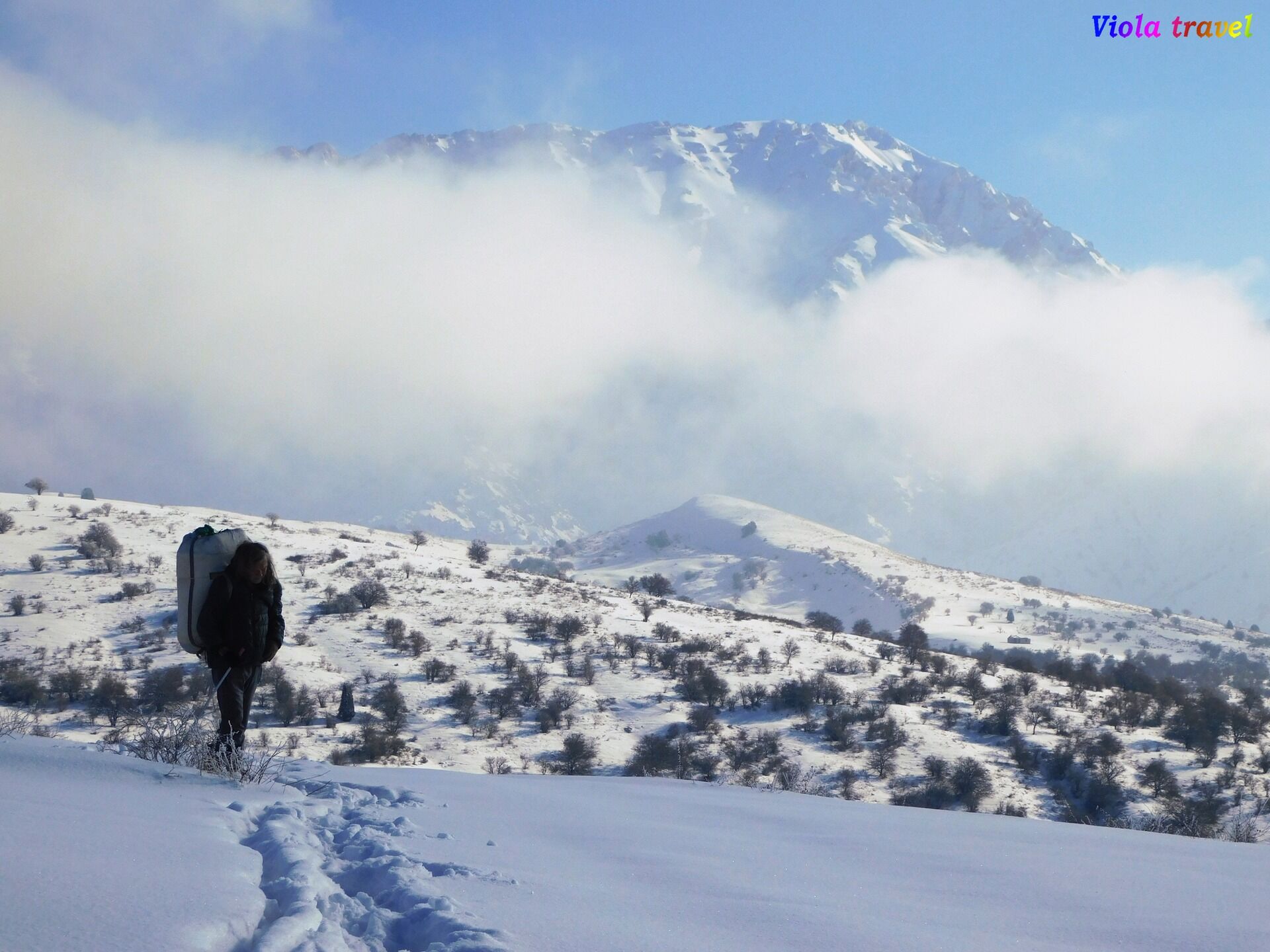 Tien-Shan crossing multi-day trek